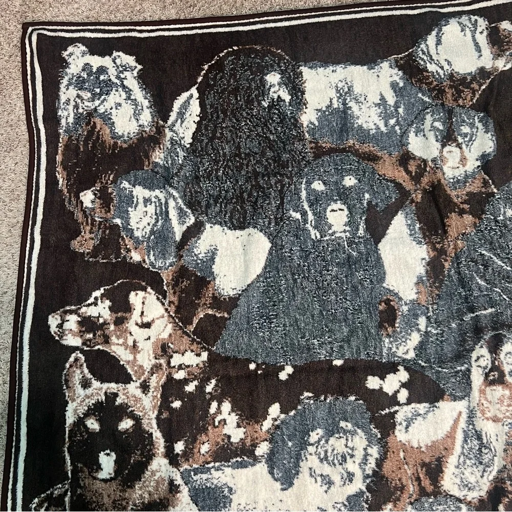 San Marcos Blanket Dog Breeds Large Brown & Tan Reversible Vintage Throw‎